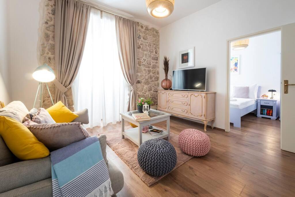 Flora-Heartbeat Old City Three Bedrooms Apartment Dubrovnik Exterior foto